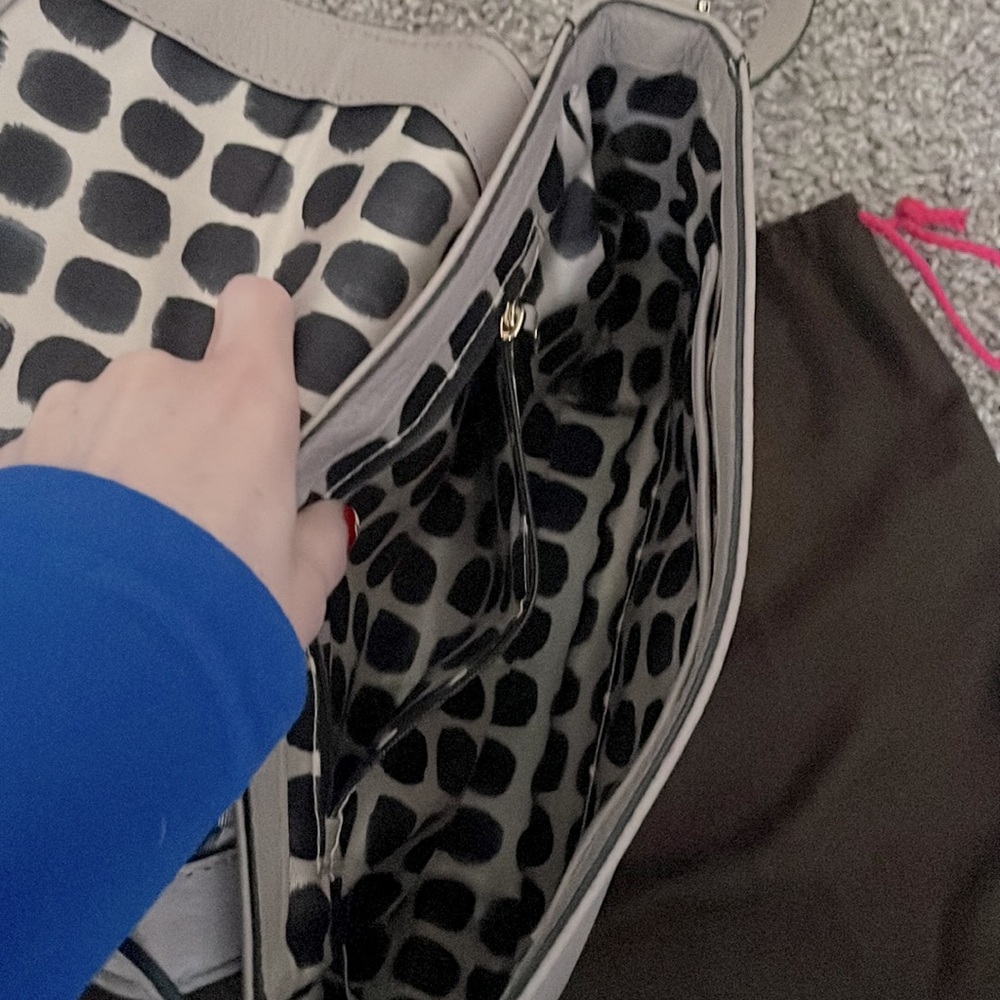 Kate Spade Taupe Gray Shoulder Bag - Picture 5 of 9